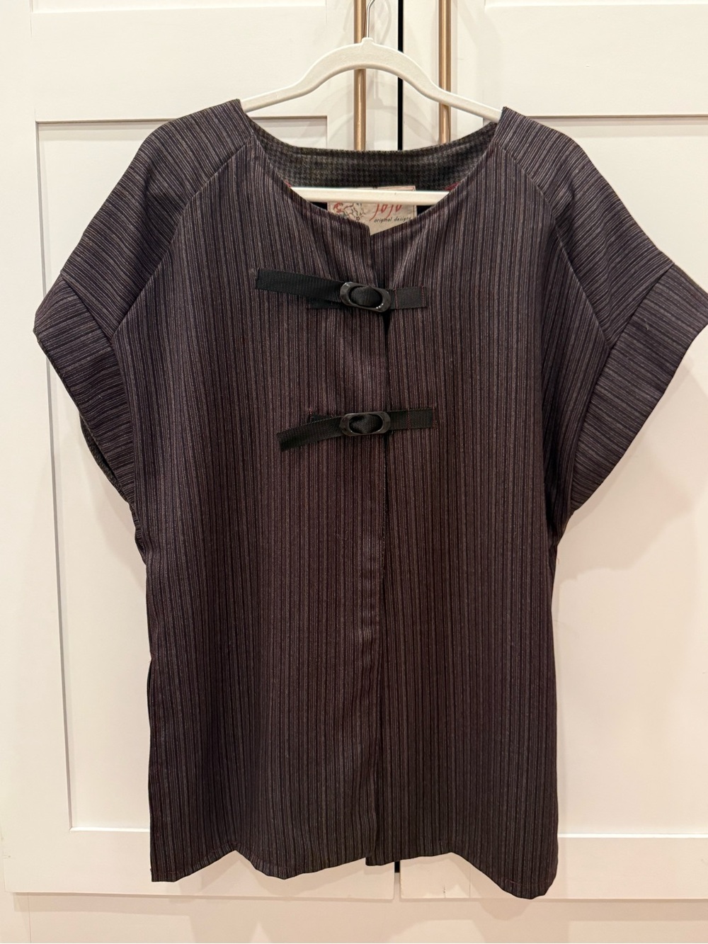 Handmade & Designed Women's Short Sleeve Grey Striped Tunic withToggle Closures